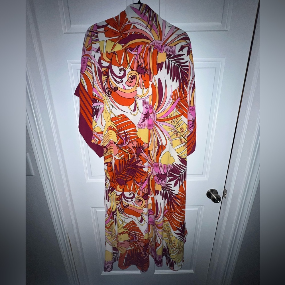 Attitudes by Renee beach resort shawl